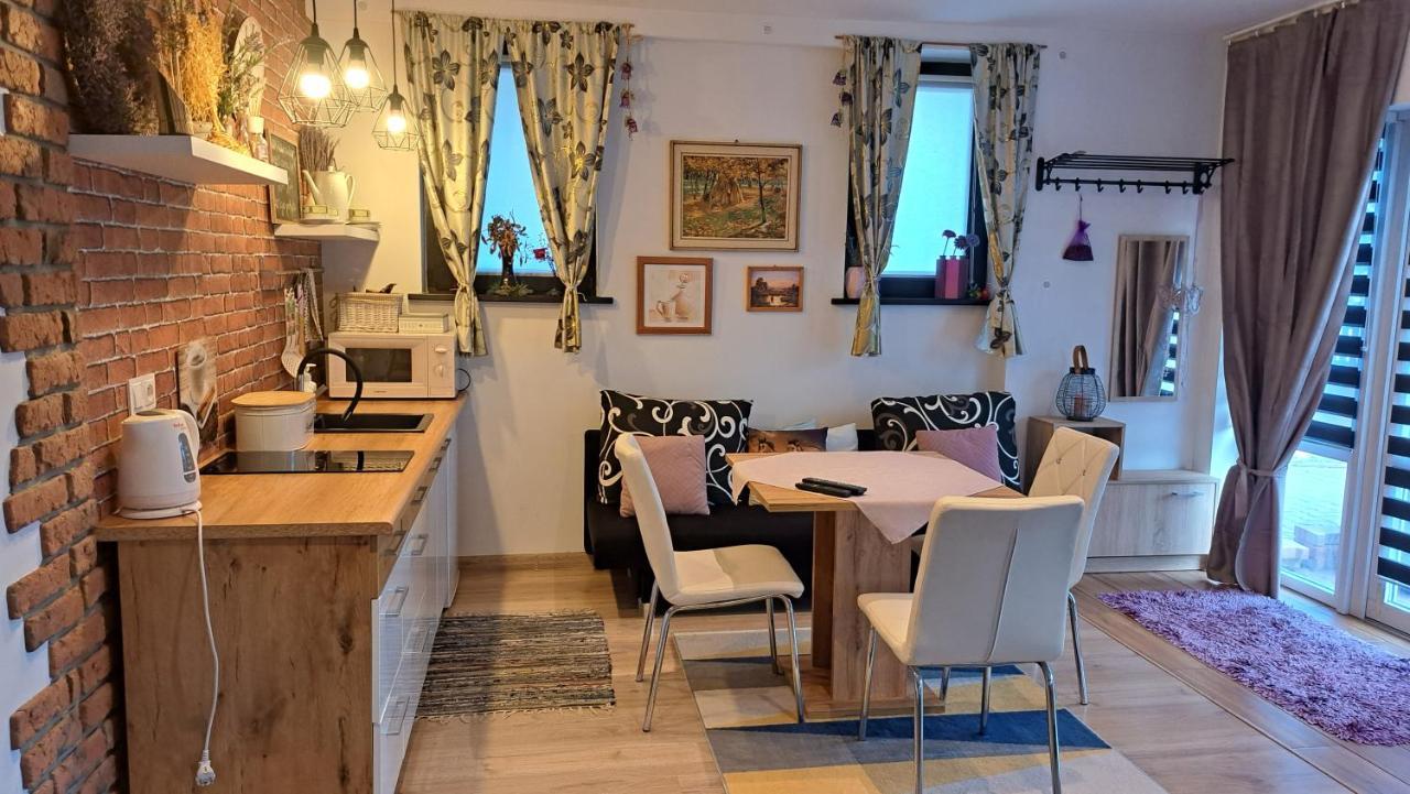 Apartament Lavender يلينيا غورا المظهر الخارجي الصورة